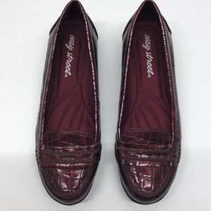 Easy Street size 5 slip on shoes